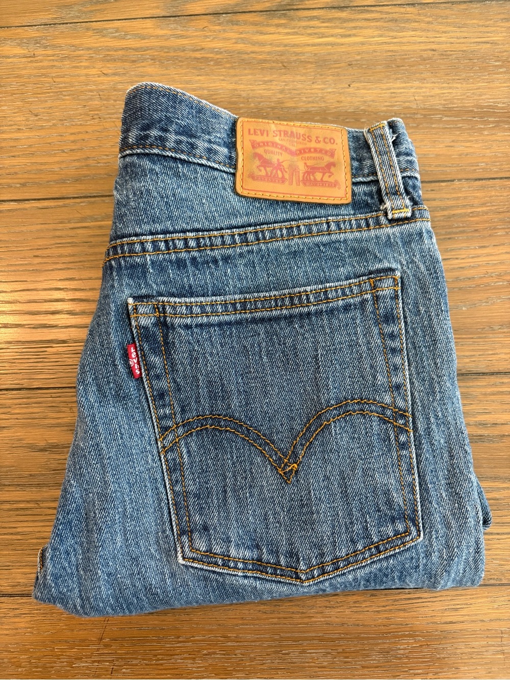 Levi's White Oak Cone Denim Jeans with Gold Stitching Size 29